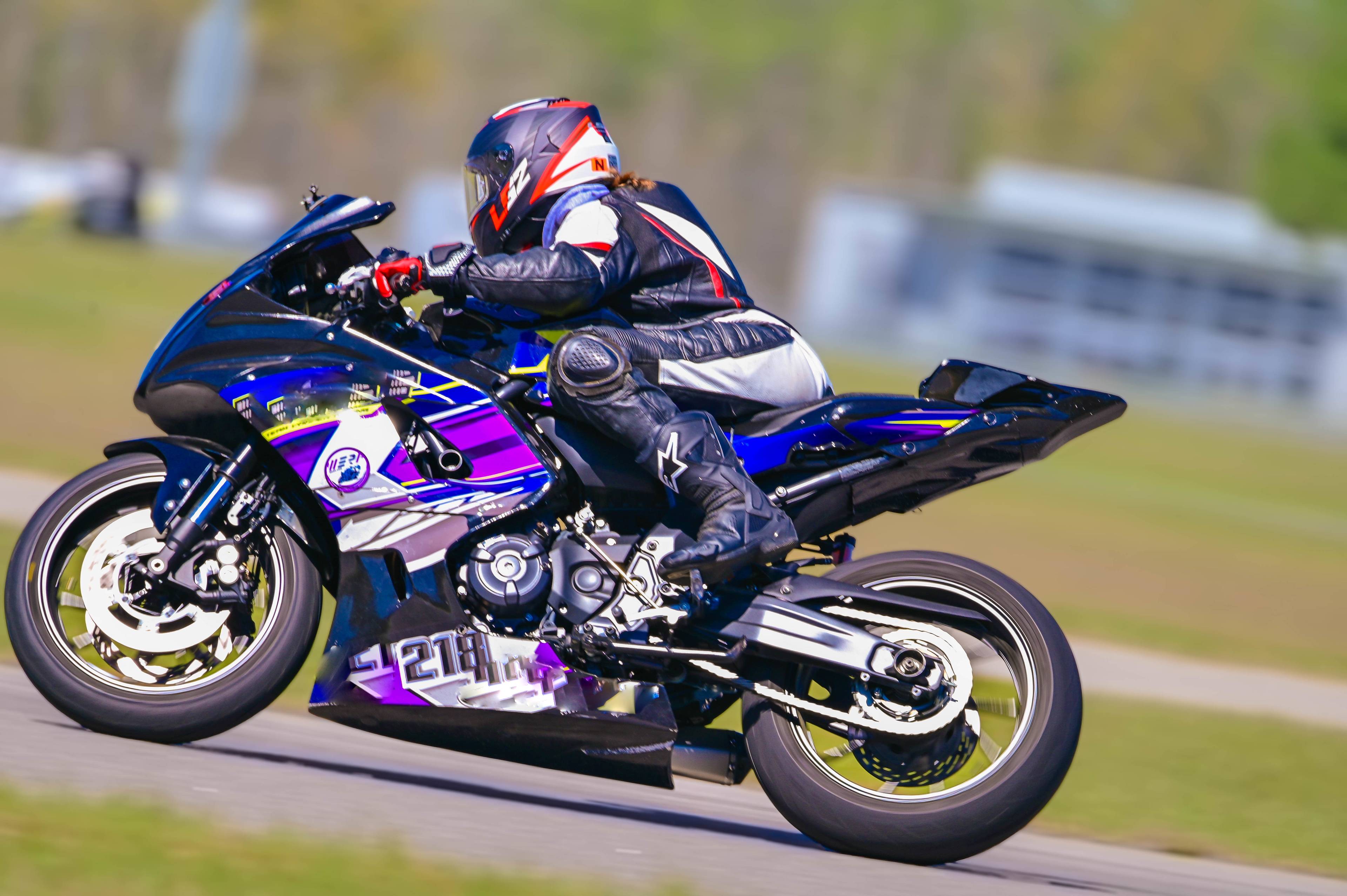 Purple Yamaha R7 – lean-machines-tbr