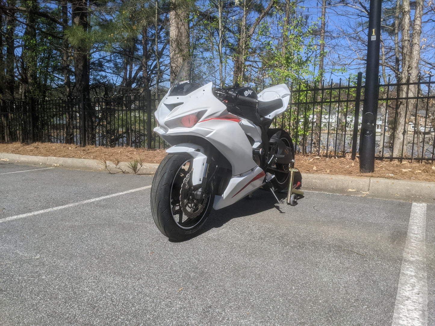 Kawasaki ZX6R