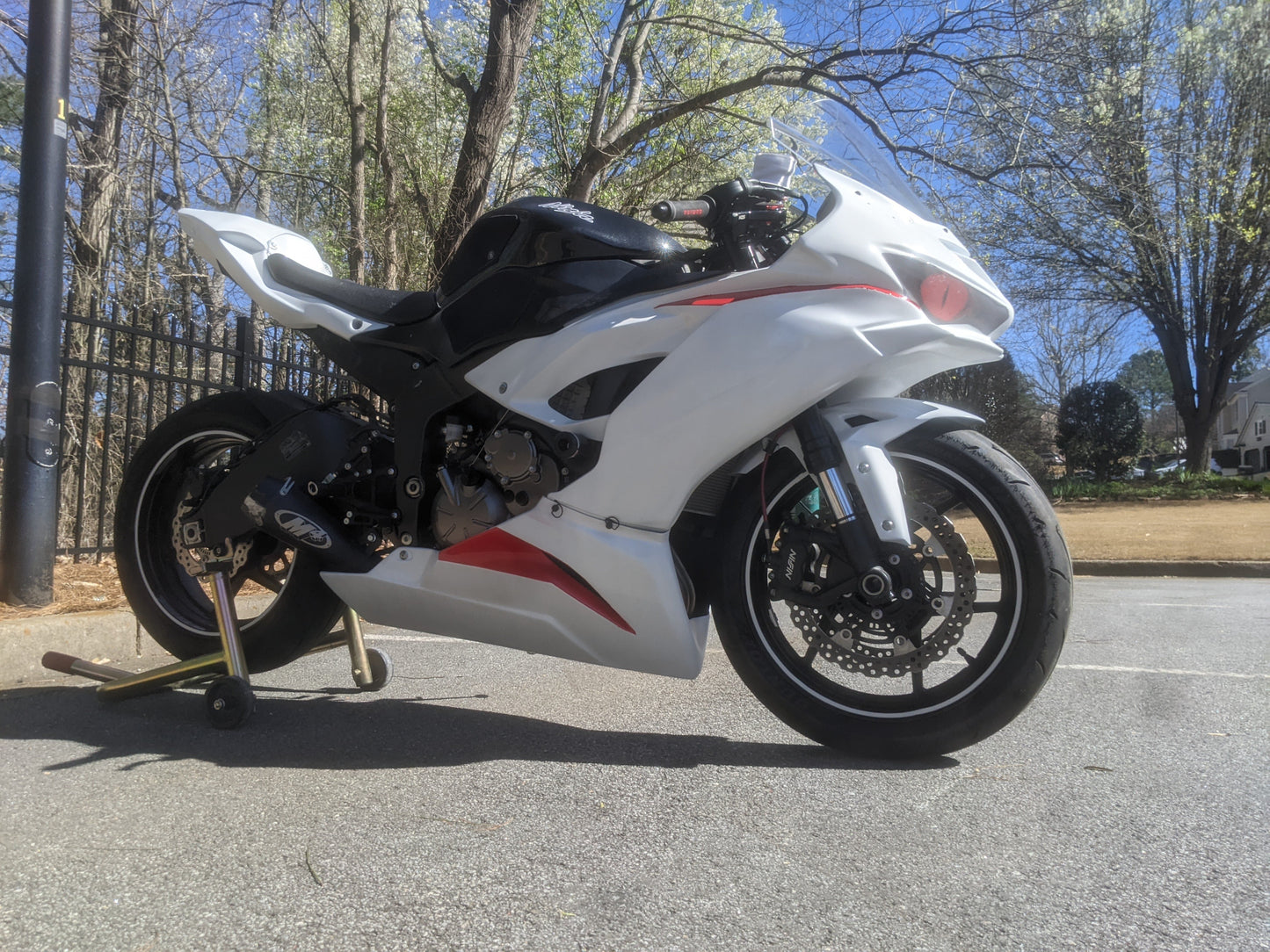 Kawasaki ZX6R
